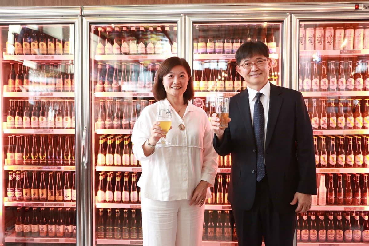 啤酒控快衝！全台最壯觀68支啤酒柱這裡喝，網美啤酒牆、港口地標超好拍