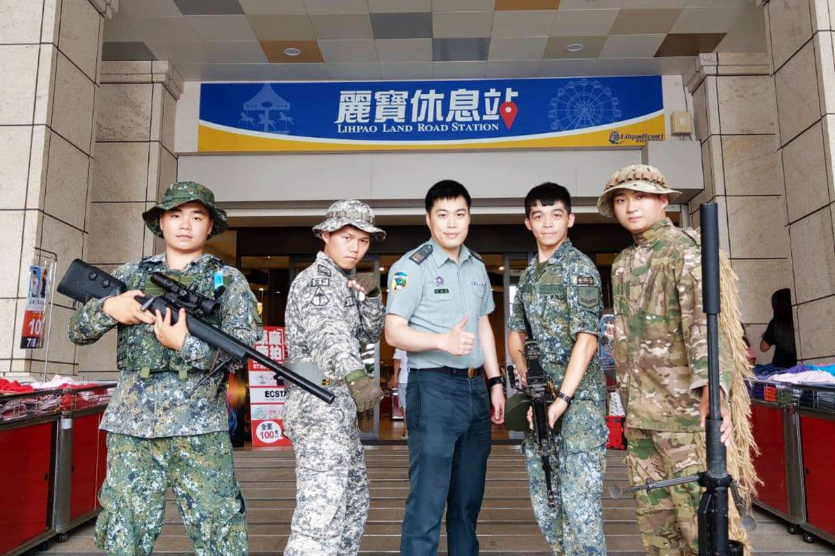 麗寶我來了!軍人、教師帶4名親友到園最高2.6折,現省1751元! 麗寶我來了!軍人、教師帶4名親友到園最高2.6折,現省1751元!