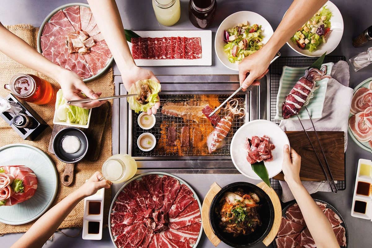 中秋聚餐首選!全台10家高CP值燒烤店:「一頭牛」套餐、烤帝王蟹吃到飽 中秋聚餐首選!全台10家高CP值燒烤店:「一頭牛」套餐、烤帝王蟹吃到飽
