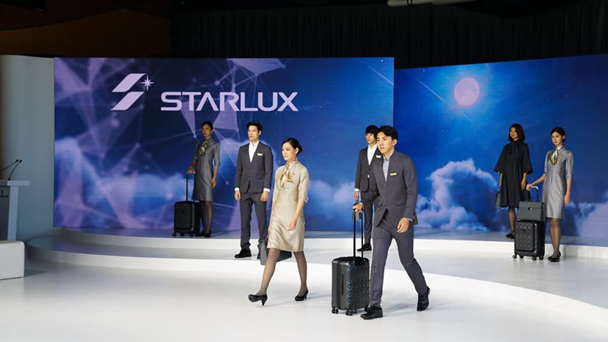 「星宇航空」明年開航！制服搶先曝光，網友掀論戰稱：「佛系質感？」