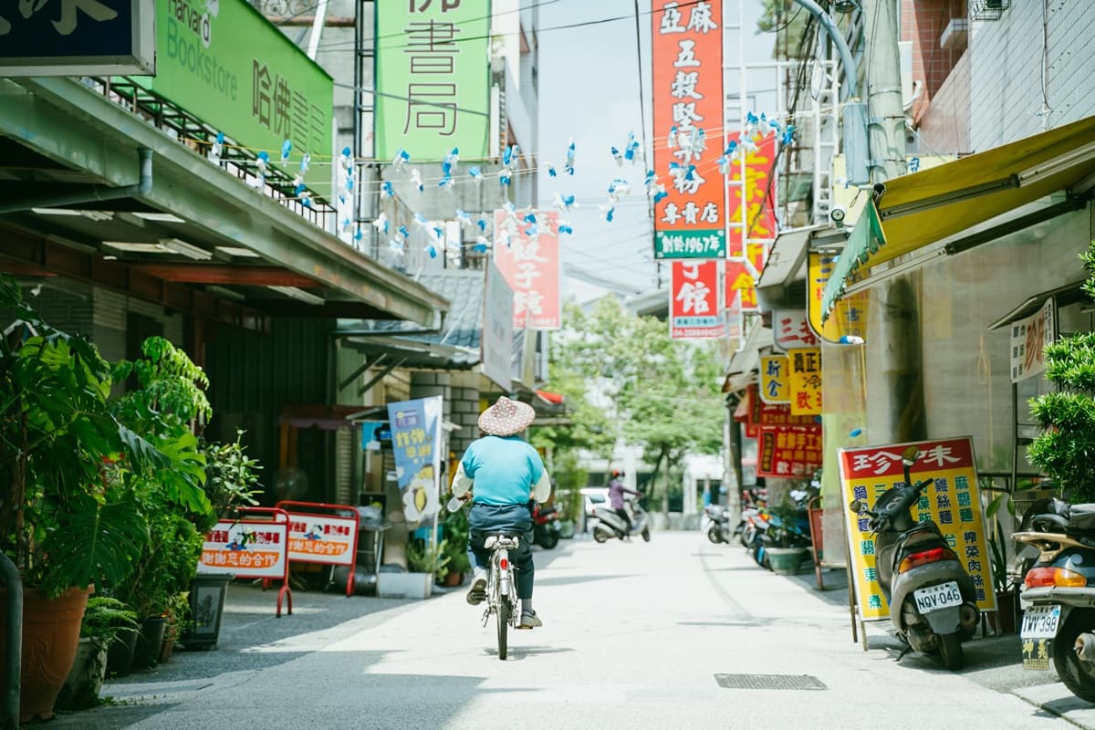 「浪漫台三線」小旅行！5縣市祕境曝光：魔幻光圈、《我的少女時代》古橋、百年祕洞