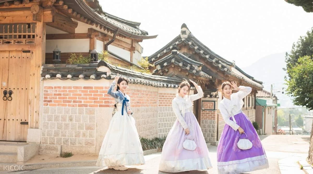 秋遊日韓「不修圖」美照場景公開!馬卡龍色芒草田、浪漫天使花、火焰紅楓林 秋遊日韓「不修圖」美照場景公開!馬卡龍色芒草田、浪漫天使花、火焰紅楓林