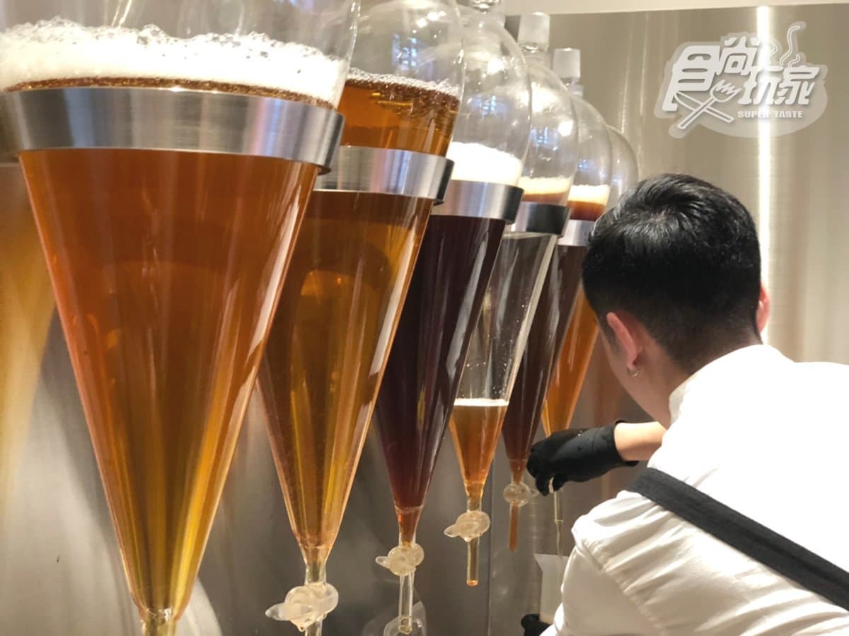 連續3天飲料免費換！「采采食茶」開精品手搖飲，首推「黃金莓果氣泡飲」