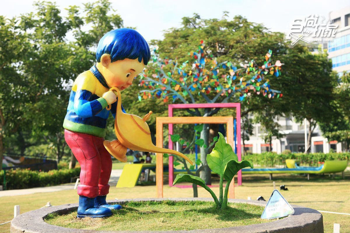 遛小孩也能當網美!北中南13座超吸睛公園造景,必拍飛天掃把、熊超人、沉睡動物 遛小孩也能當網美!北中南13座超吸睛公園造景,必拍飛天掃把、熊超人、沉睡動物