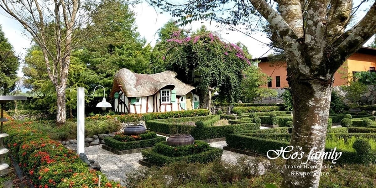 網美暴動了！最新「精靈小屋咖啡店」一秒到歐洲，還能拍到小馬和城堡