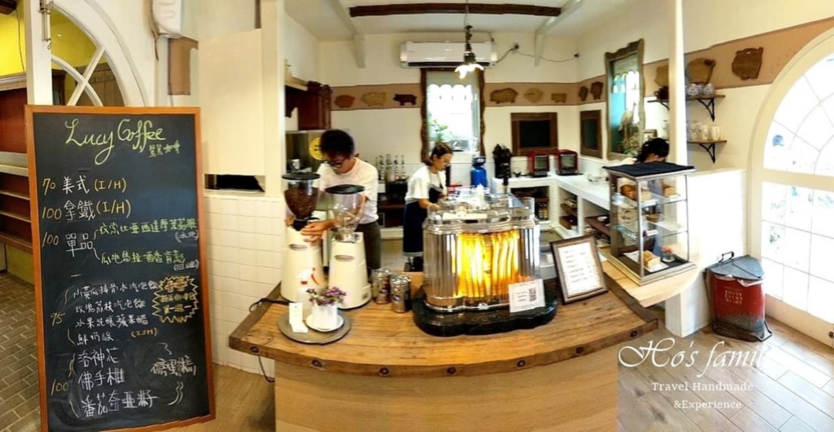 網美暴動了！最新「精靈小屋咖啡店」一秒到歐洲，還能拍到小馬和城堡