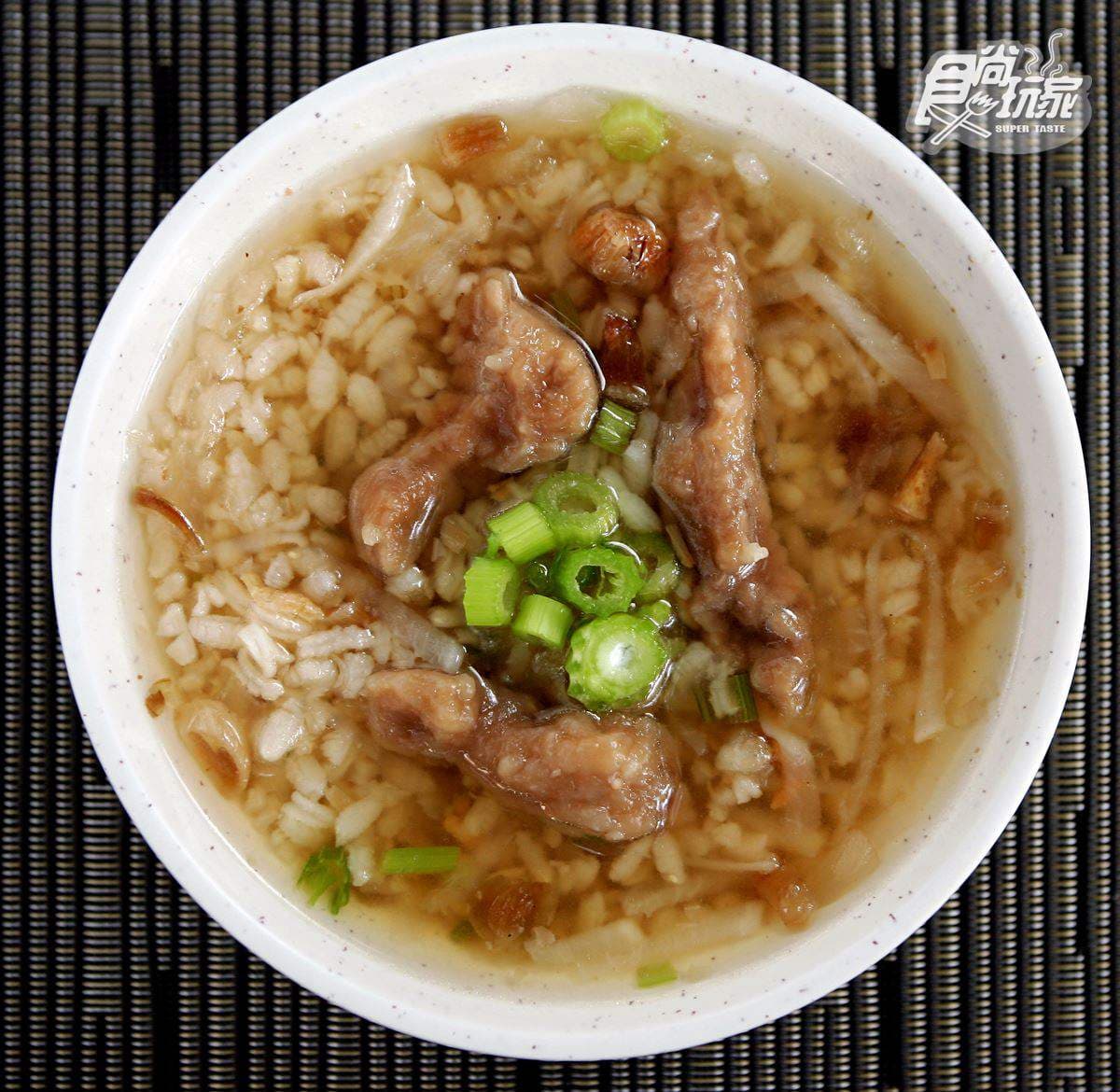 找到了！南韓名廚白種元點名13家台灣味：豬油蚵仔煎、虱目魚蓋飯、百年鳳梨酥