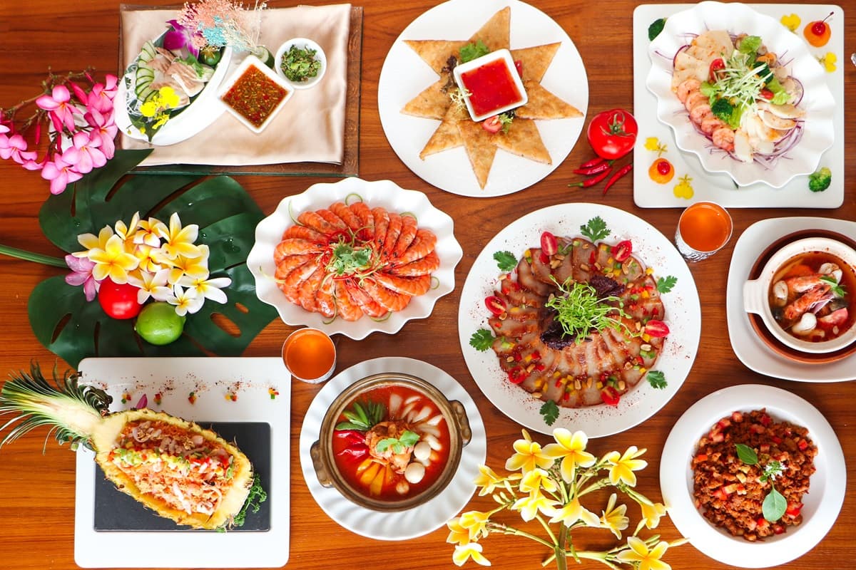 五星級飯店611元就能住！海鮮Buffet＋泰式料理吃到飽也是611元