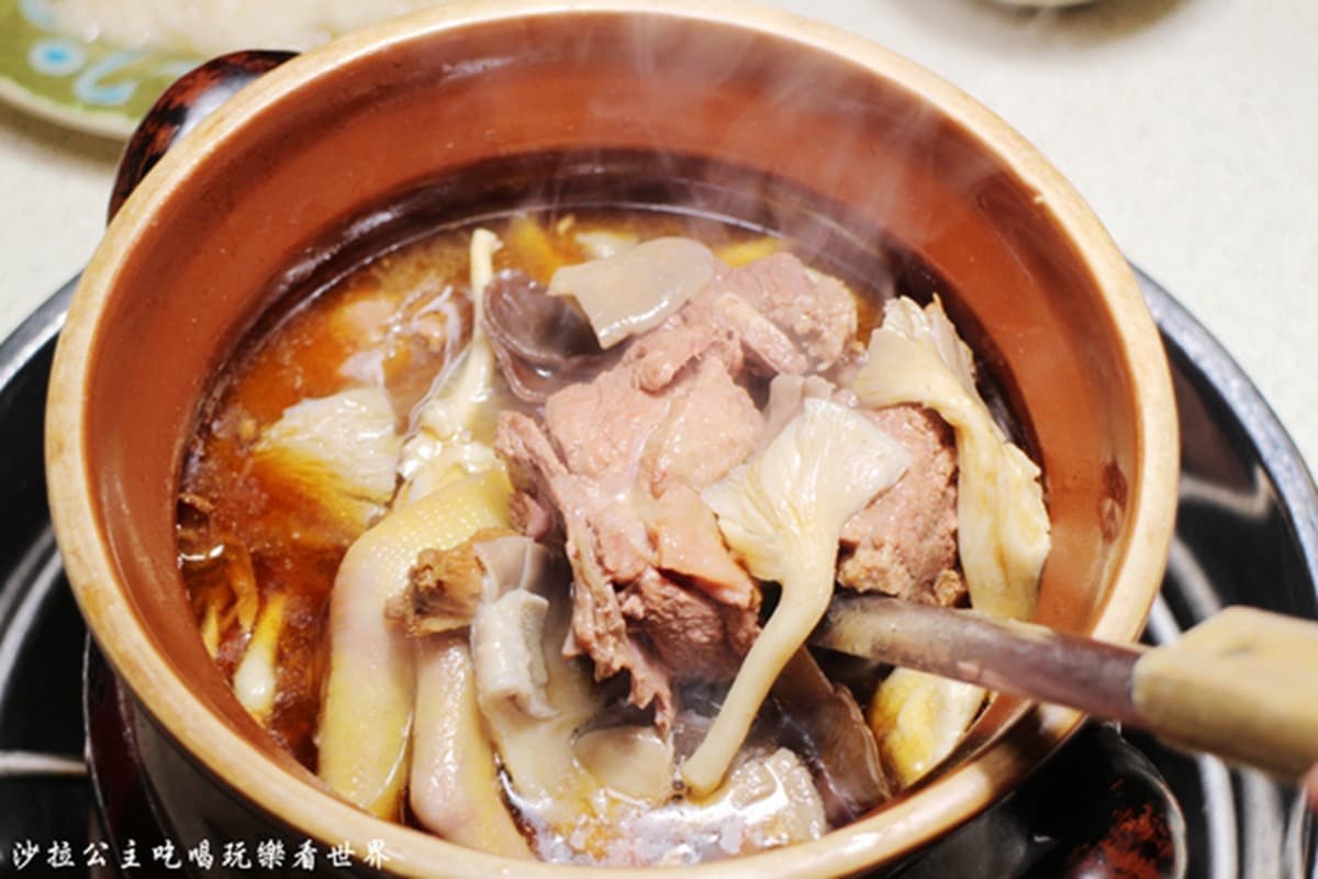 立冬就吃薑母鴨！全台8家在地人激推名店→第3家雞油拌飯、麵線免費吃到飽