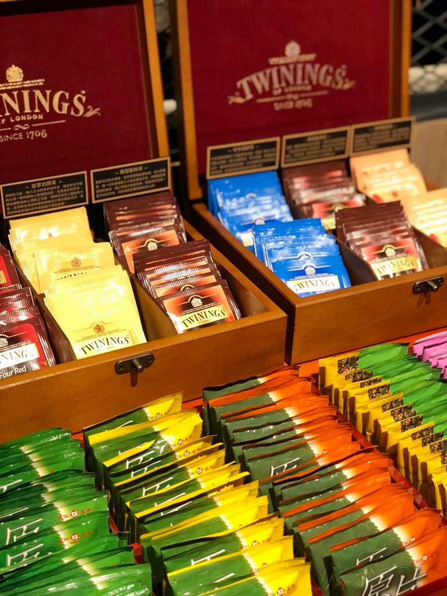 下午茶299元吃到飽！爽吃32種冰淇淋、甜點、麻辣燙，生啤酒任你喝