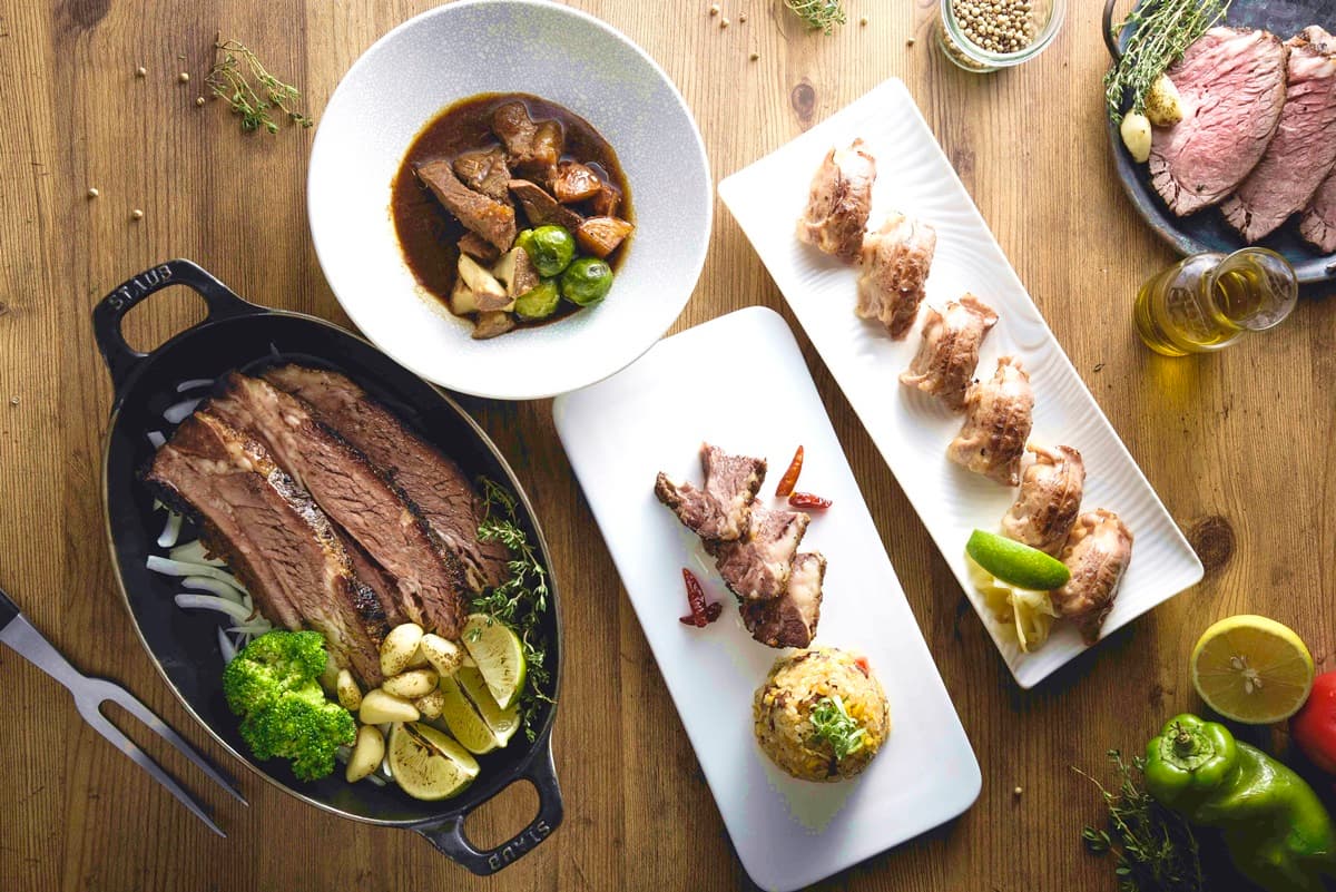 超狂「全世界和牛料理」吃到飽！超澎派「和牛八吃」鐵板、牛舌、牛肉湯這裡吃
