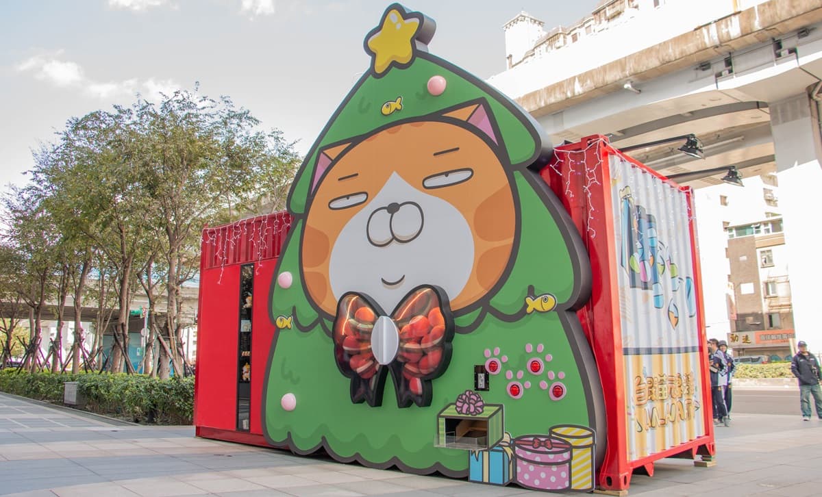 爛粉尖叫了！限定38天「白爛貓最大展」，3公尺「超大扭蛋機」超好拍