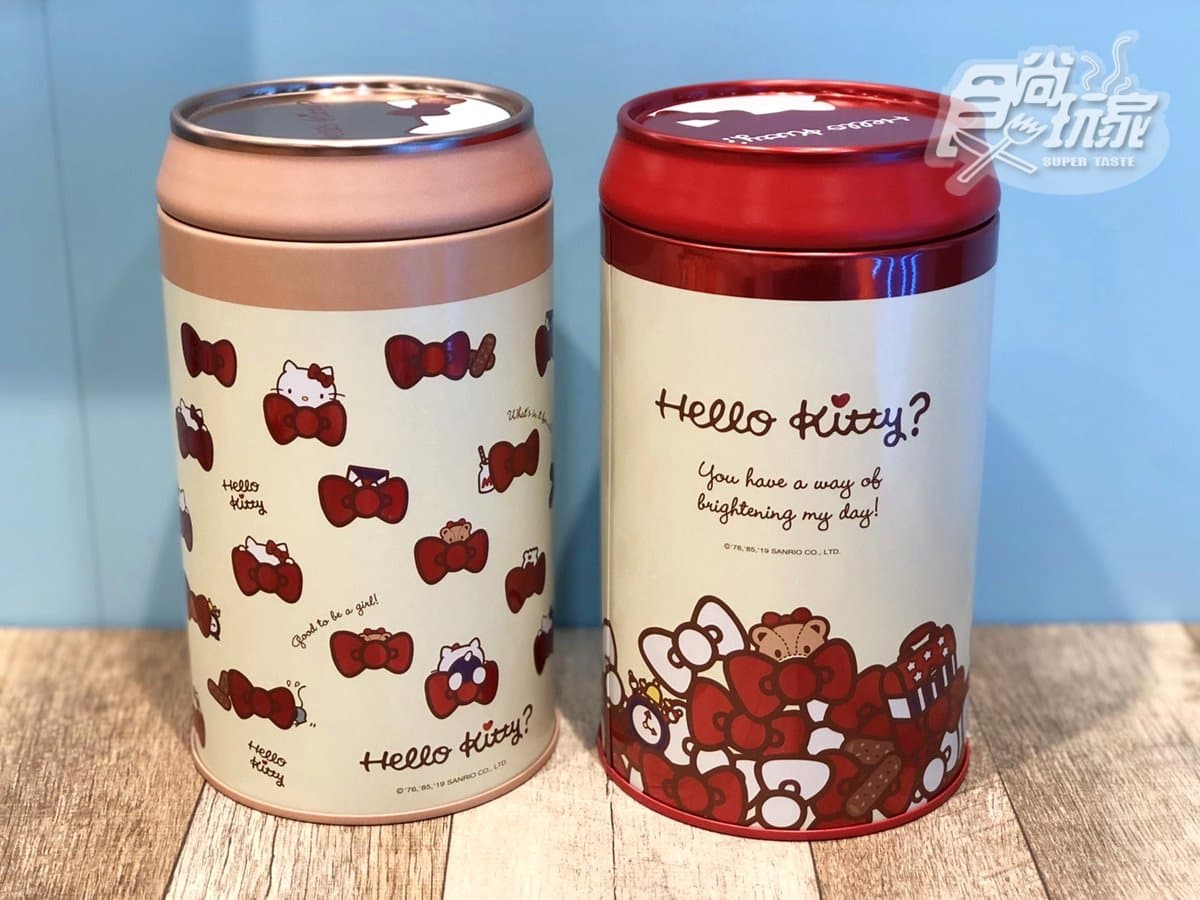 每年必搶！「金莎耶誕水晶球」12／4超商開賣，加碼KITTY限定新品