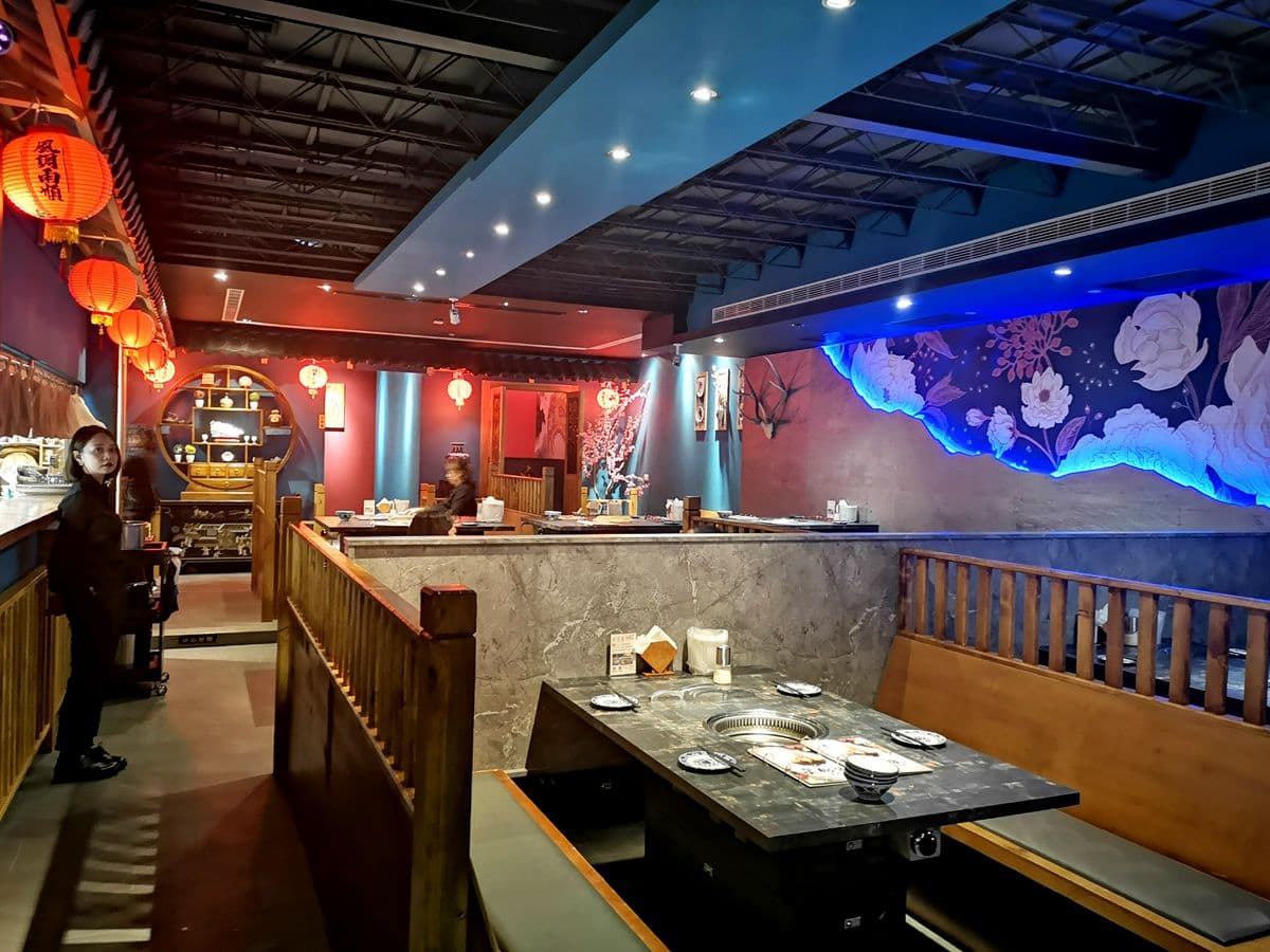 【新開店】宮廷風燒肉店用餐5折！來人啊，給本宮來分「皇后」套餐
