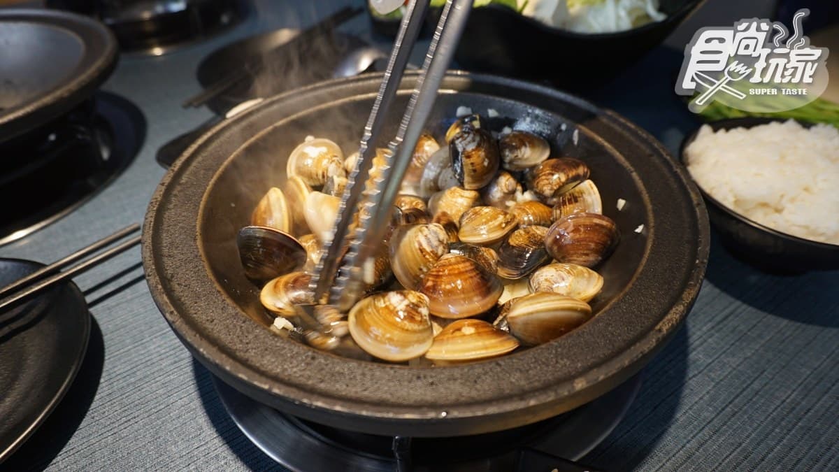 只有台中能超越台中RRR！爆炸蛤蜊＋麻辣蝦蝦鍋，挑戰饕客痛風極限