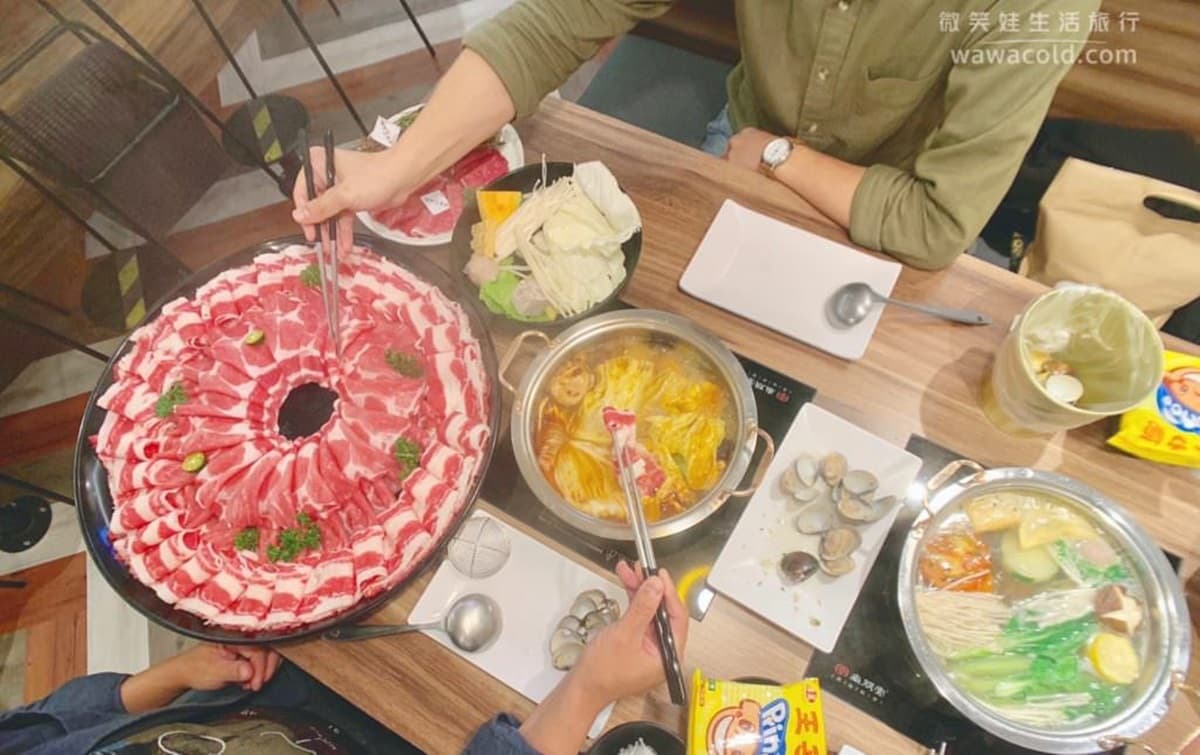 【全台浮誇美食100家】「排骨疊疊樂」vs.「飛龍在天」！北台灣27間視覺系料理大亂鬥