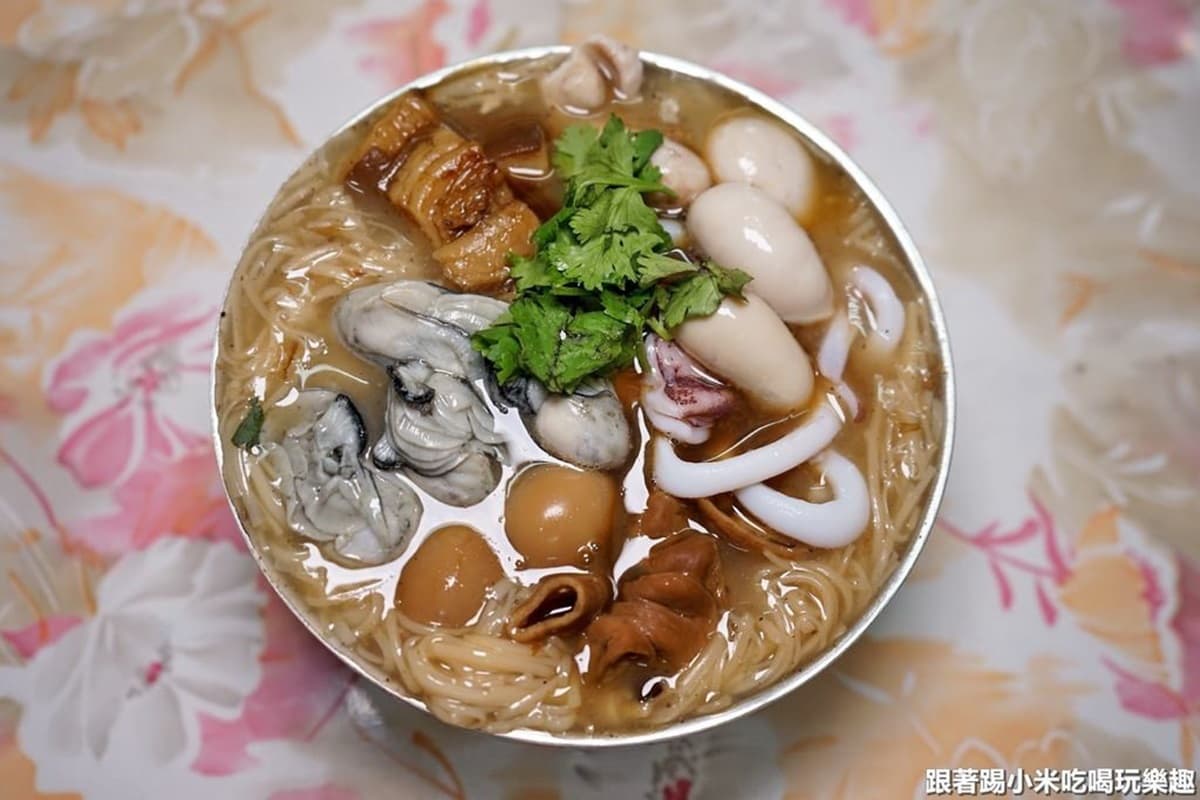 【全台浮誇美食100家】「排骨疊疊樂」vs.「飛龍在天」！北台灣27間視覺系料理大亂鬥
