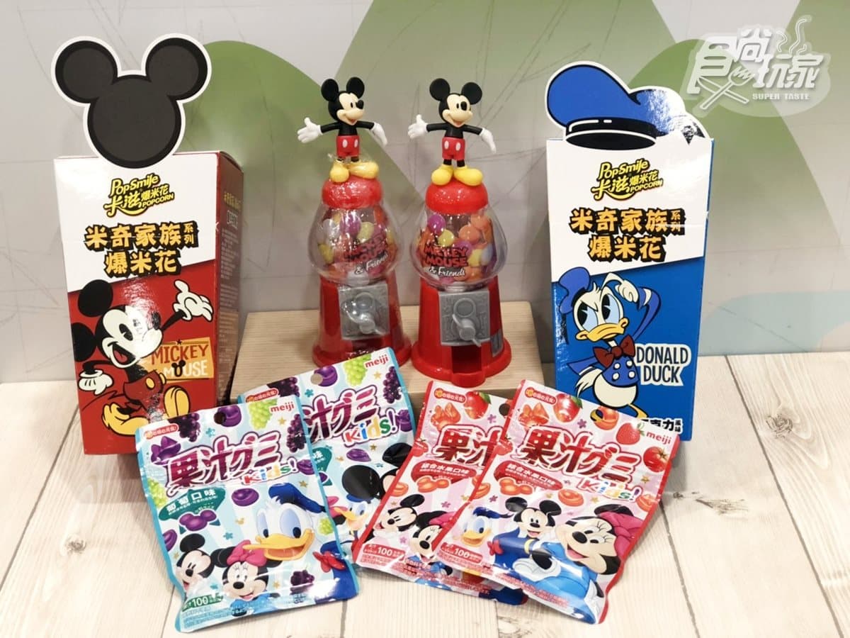 直接拿給媽媽包！超商推「米奇紅包袋」，加碼7款米奇系列零食