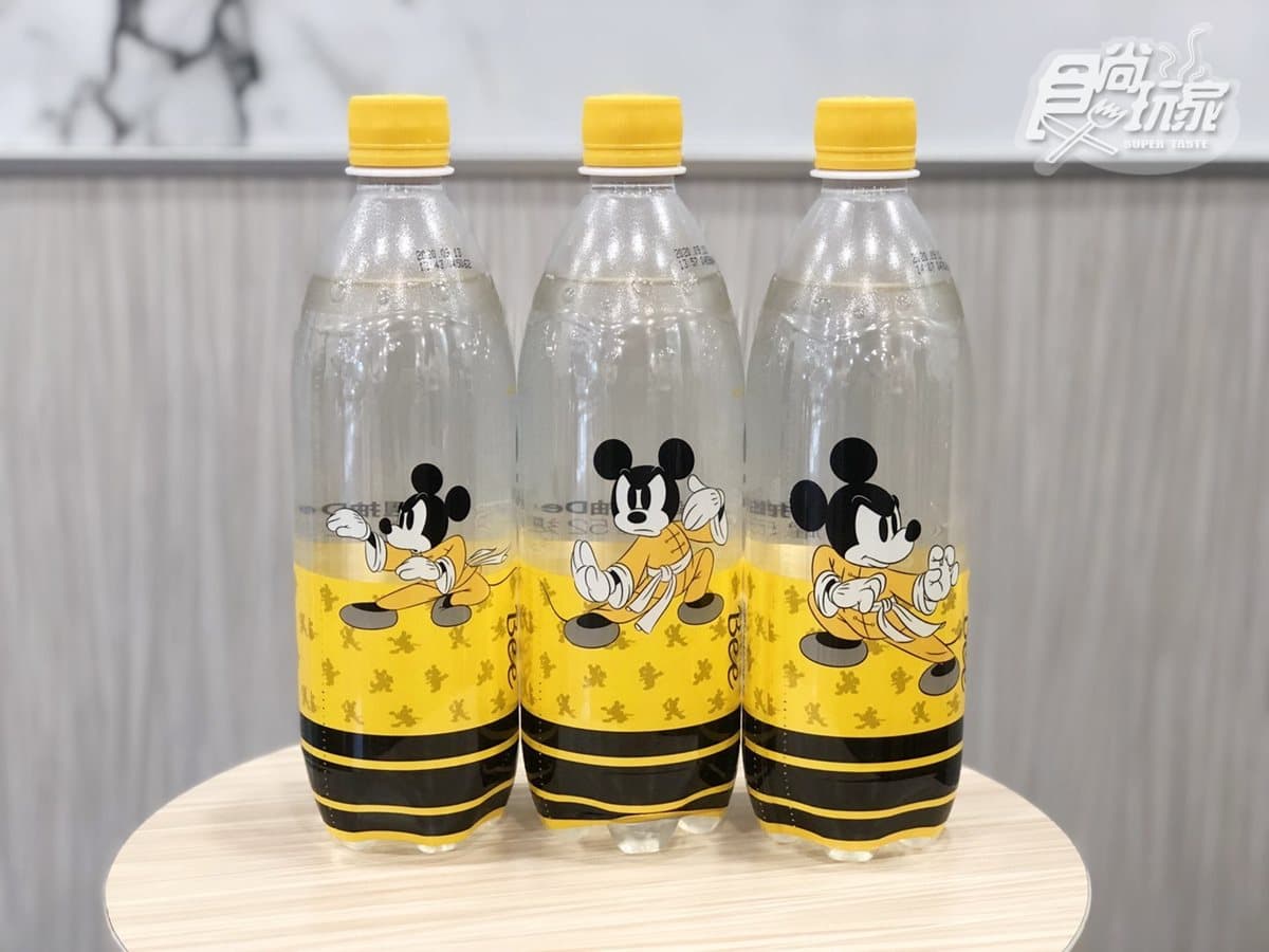 直接拿給媽媽包！超商推「米奇紅包袋」，加碼7款米奇系列零食