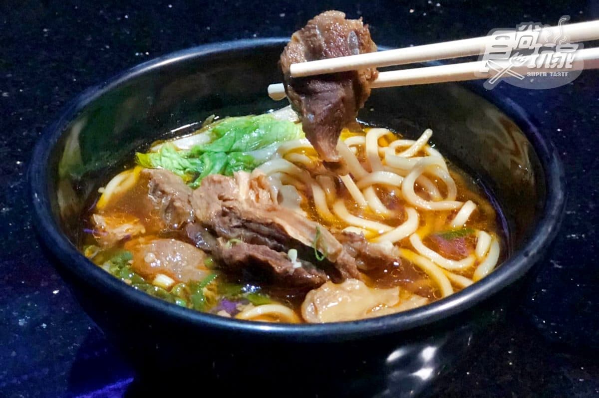 K歌必吃！錢櫃2019年美食前10大排行，紅燒牛肉麵搶佔第一名