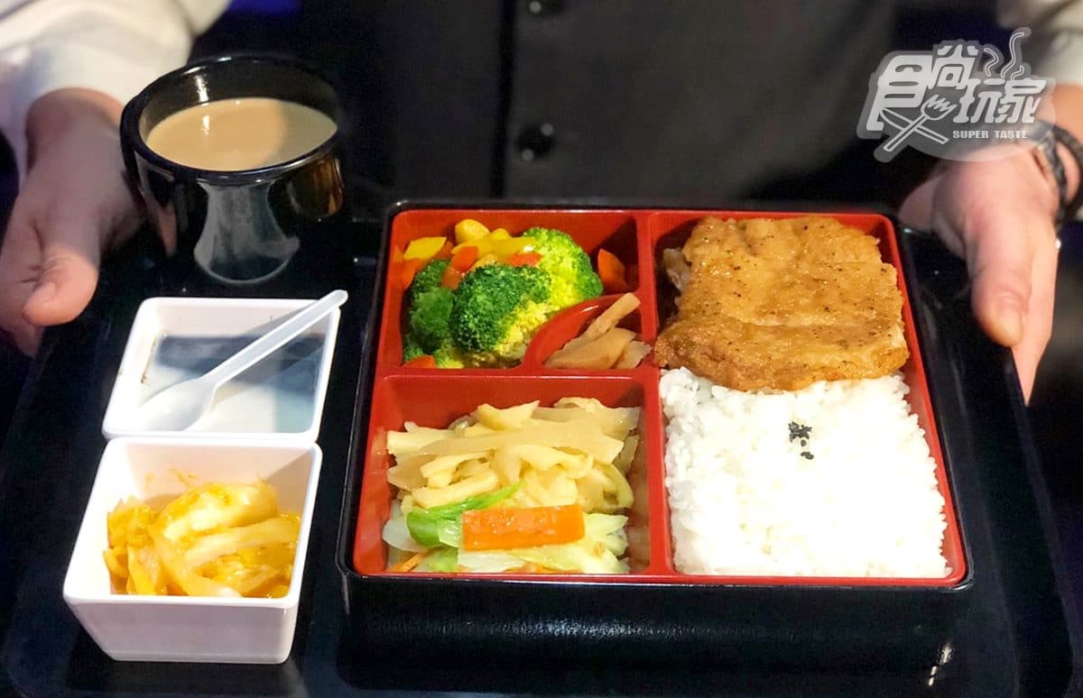 K歌必吃！錢櫃2019年美食前10大排行，紅燒牛肉麵搶佔第一名