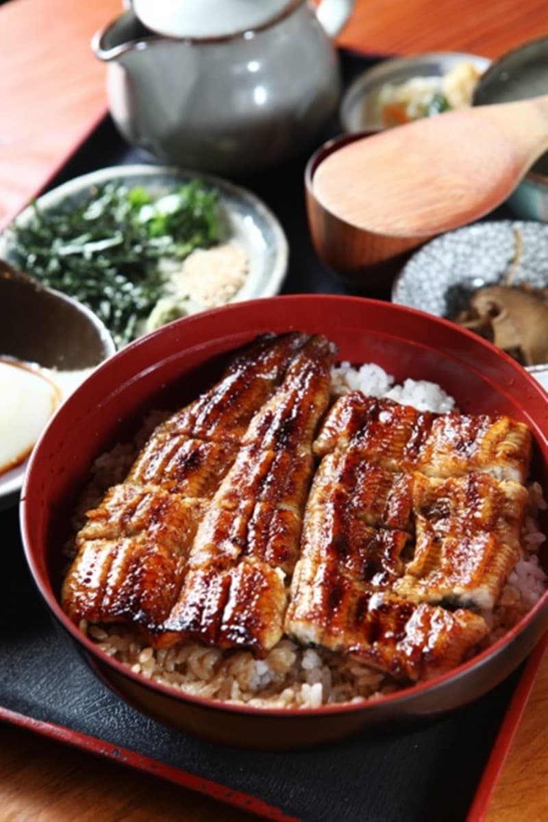 你愛哪一味?北中南6家厲害鰻魚飯:巨無霸握壽司、鰻魚飯4吃、限量霸王丼 你愛哪一味?北中南6家厲害鰻魚飯:巨無霸握壽司、鰻魚飯4吃、限量霸王丼