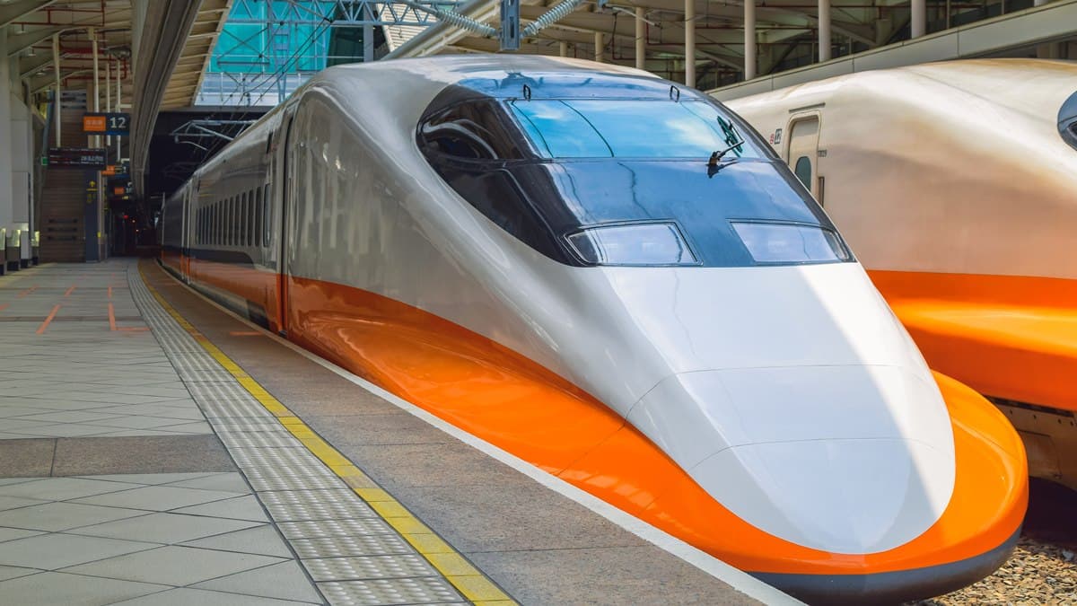 明天開搶！高鐵2月份「5折列車」要開了，班次今曝光「有這張證」記得帶