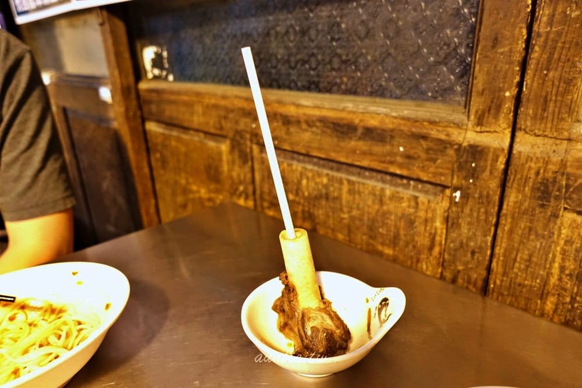 桃園、中壢、龍潭12家超有哏美食:冷吃「牛汶水」、《本草綱目》排骨酥、蛋花米干 桃園、中壢、龍潭12家超有哏美食:冷吃「牛汶水」、《本草綱目》排骨酥、蛋花米干