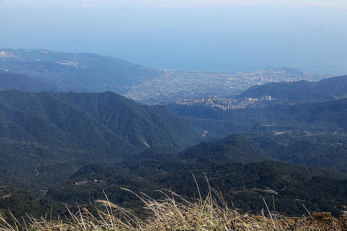 台灣唯一火山步道,台北最高峰七星山輕鬆登頂路線,幼稚園小孩都能走 台灣唯一火山步道,台北最高峰七星山輕鬆登頂路線,幼稚園小孩都能走