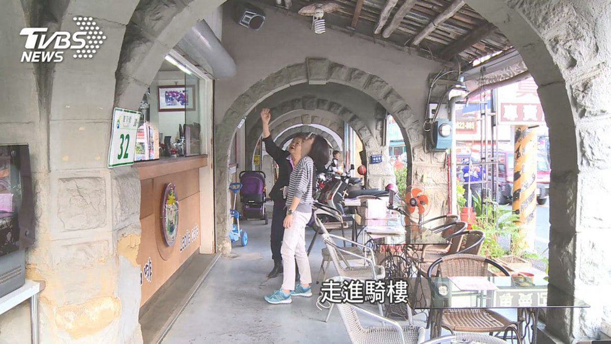 旗山老街好吃好逛9亮點:日洋混搭車站、全台唯一「亭仔腳」、香蕉鳳梨酥 旗山老街好吃好逛9亮點:日洋混搭車站、全台唯一「亭仔腳」、香蕉鳳梨酥