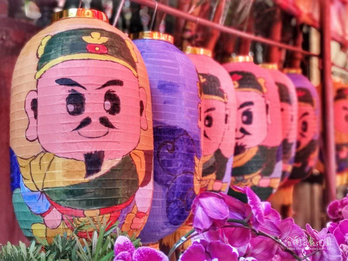 看燈會衝台南！「神農街花燈」處處是網美牆，「成功燈會」找Q版國姓爺燈籠 
