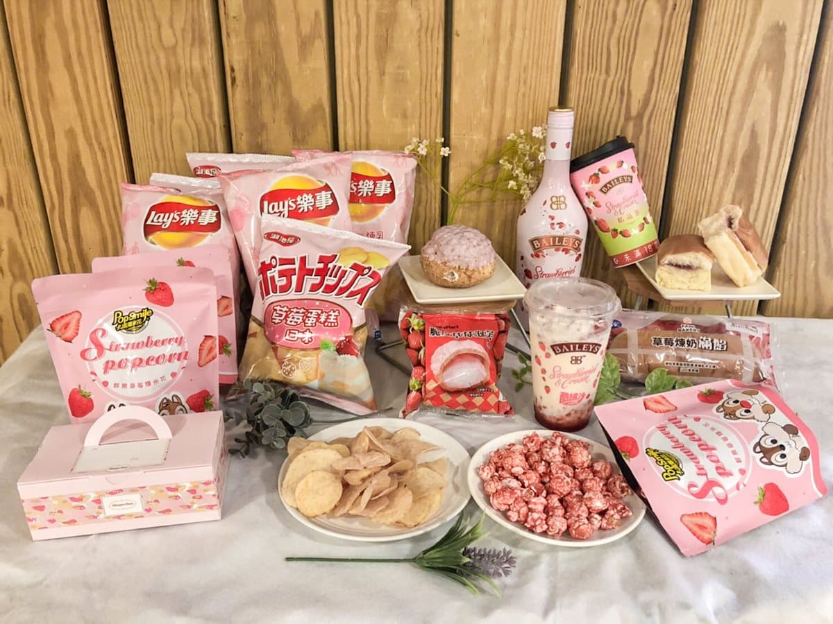 超商獨家「三麗鷗絨毛杯套」，美樂蒂、大耳狗、布丁狗加價就能帶回家
