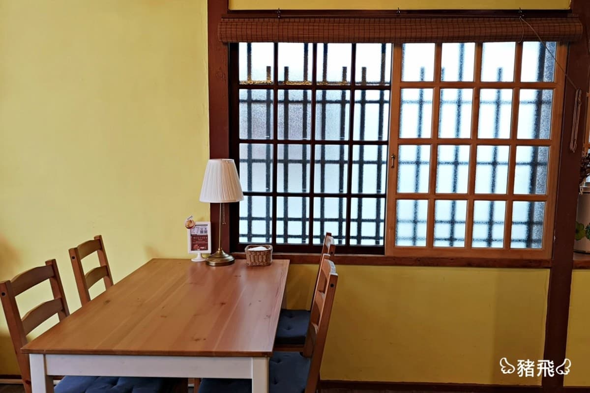 嘉義72年老屋咖哩店！阿里山日出變咖哩飯，還能泡腳吃甜點