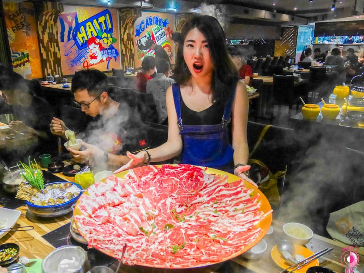 火鍋控必收!大台北6家視覺系火鍋:熊熊牛奶鍋、比臉大龍蝦、40盎司牛肉盤 火鍋控必收!大台北6家視覺系火鍋:熊熊牛奶鍋、比臉大龍蝦、40盎司牛肉盤