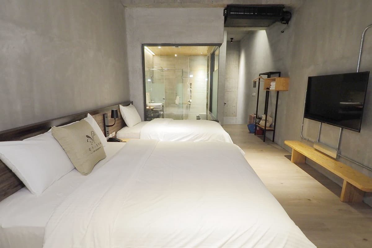【全台遛小孩8路線】宜蘭2天1夜好好玩,計程車博物館最夯新點,還可餵小鹿、看恐龍化石 【全台遛小孩8路線】宜蘭2天1夜好好玩,計程車博物館最夯新點,還可餵小鹿、看恐龍化石