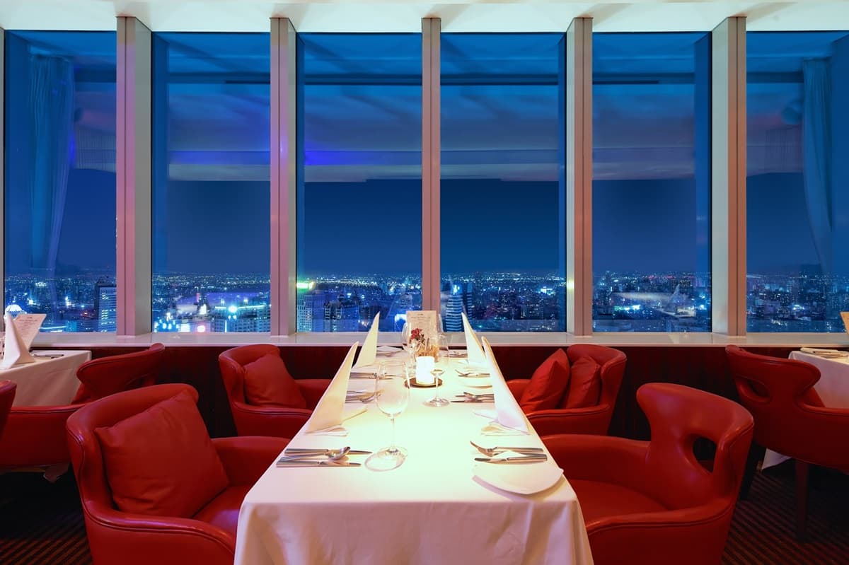 2人同行「10元」吃牛排套餐！超狂飯店「一泊三食」，馬上現賺3000多元