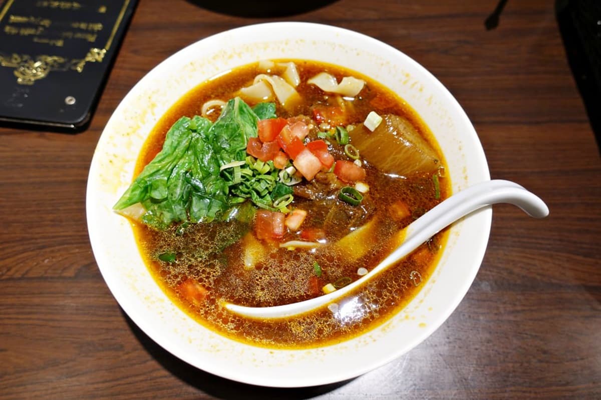 【全台新開牛肉麵38家】北部「新生代20間」激戰！日系職人、美式復古、台式香辣一口入魂
