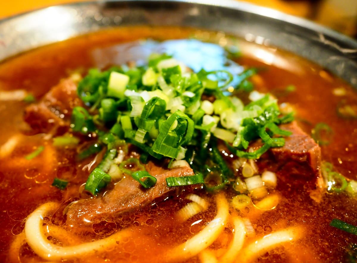 【全台新開牛肉麵38家】北部「新生代20間」激戰！日系職人、美式復古、台式香辣一口入魂