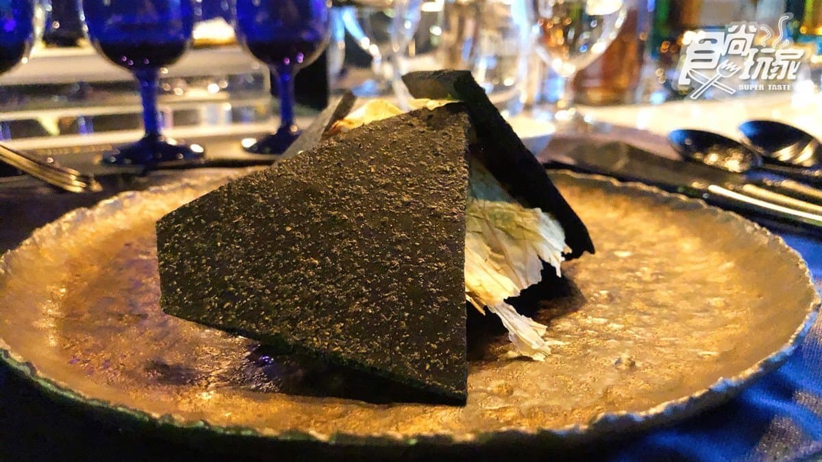 在美術館用餐？！「藍舍」震撼投影＋藝術表演＋跨國珍稀食材，限量5場快搶
