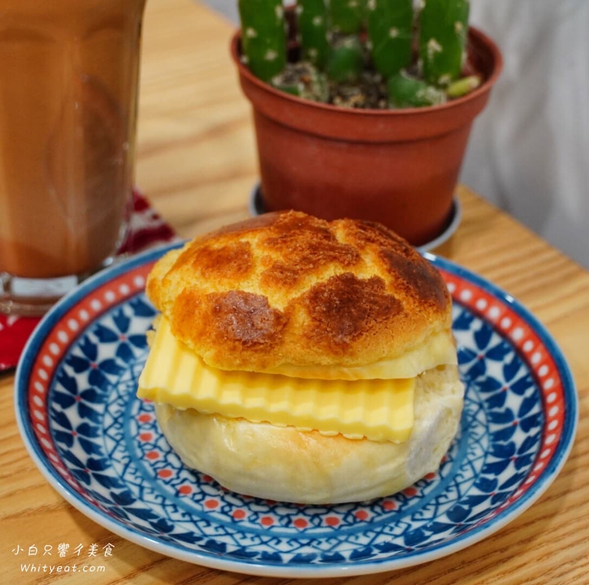 【新開店】IG暴紅「手工菠蘿油」藏在這!「酥脆外皮x厚奶油片」超想來一顆 【新開店】IG暴紅「手工菠蘿油」藏在這!「酥脆外皮x厚奶油片」超想來一顆