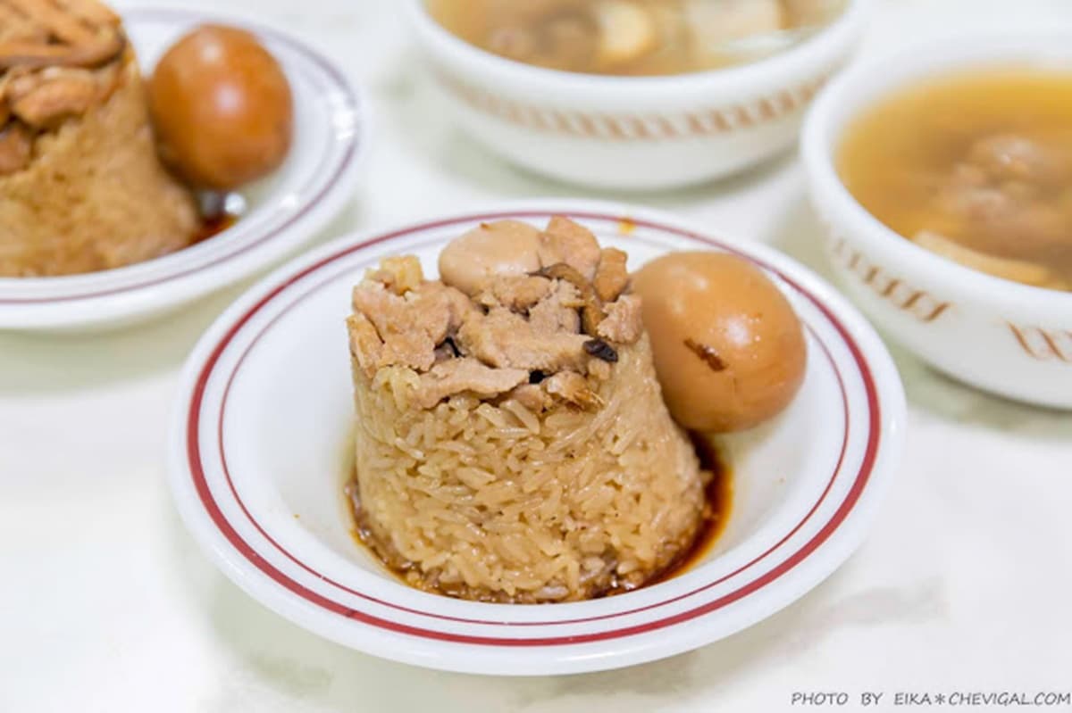 台中吃貨點名!忠孝夜市必排這8攤:超有個性薏仁牛奶、CP值爆表鐵板燒 台中吃貨點名!忠孝夜市必排這8攤:超有個性薏仁牛奶、CP值爆表鐵板燒