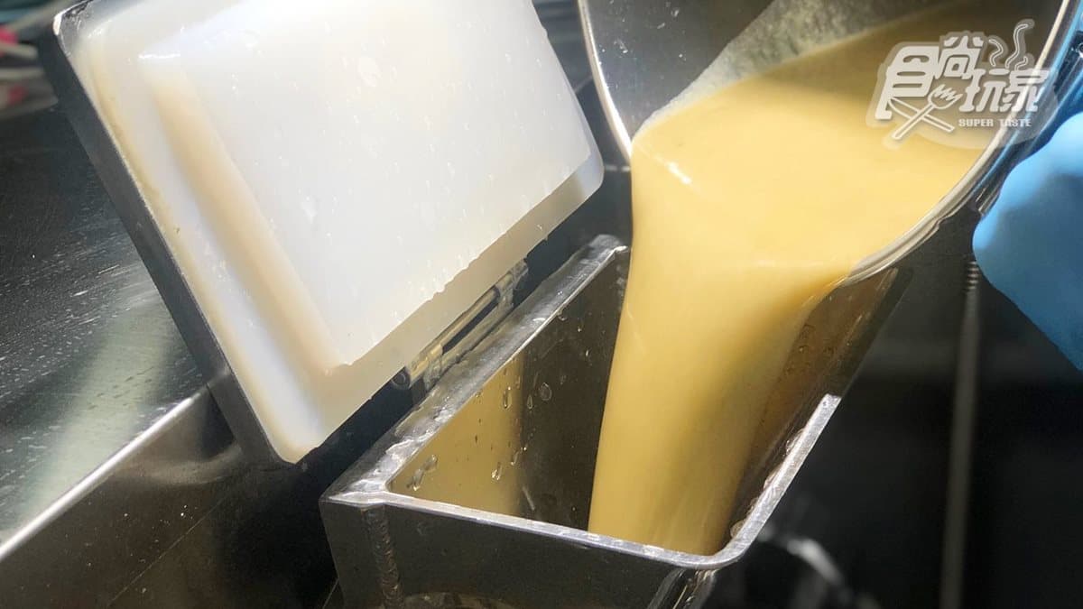 台中名店北上！清水茶香插旗台北，獨家喝「奶霜椰果葡萄冰沙」「黑糖珍珠鮮奶」