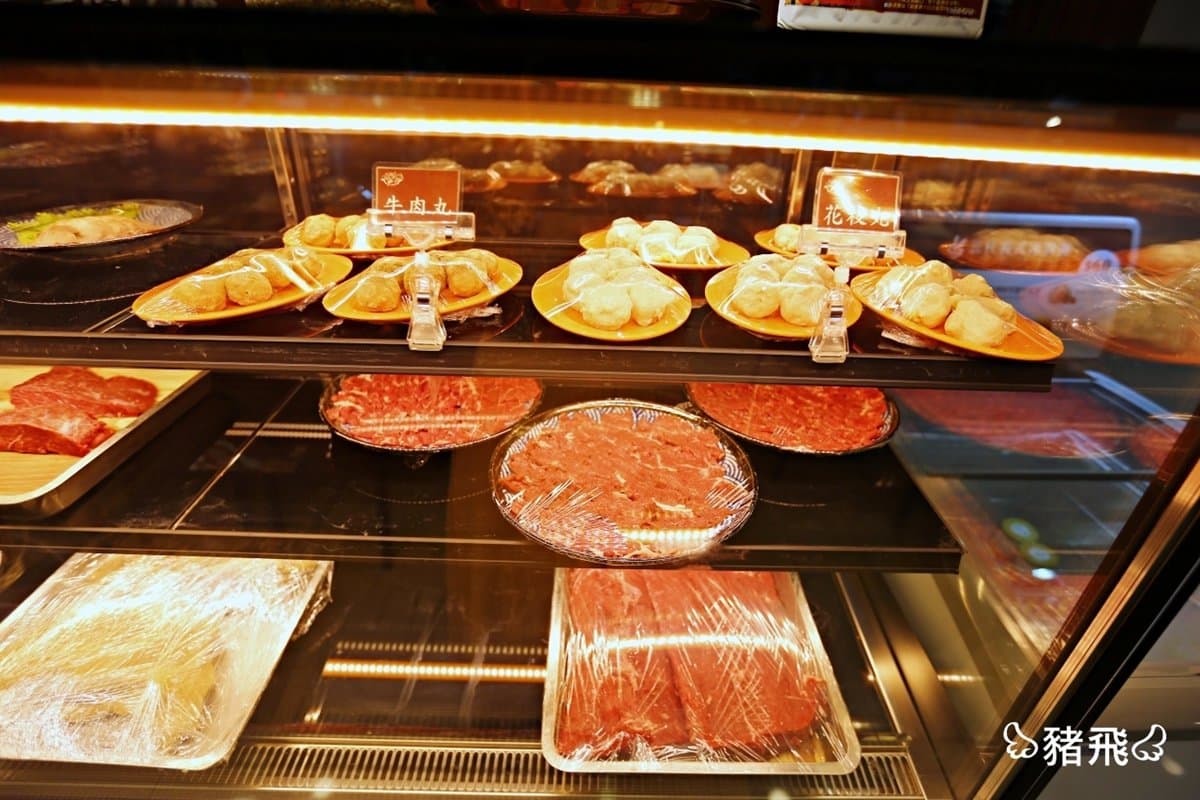 「三八雞」吃過嗎?嘉義超混搭熱炒店加點檸檬雞3.8折,預約才吃得到 「三八雞」吃過嗎?嘉義超混搭熱炒店加點檸檬雞3.8折,預約才吃得到
