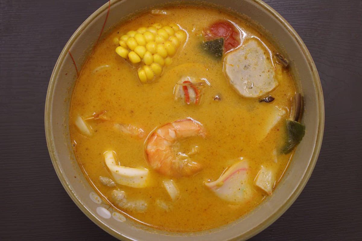 台南東區麵店在地人激推這6家：孔洞雞蛋麵、肋排皮帶麵、泰式烏龍麵
