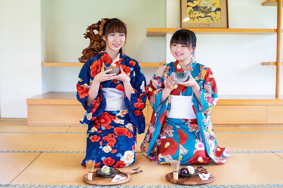 不用衝日本！全台唯一日式園區飯店＋台版奈良，每人不到2500元入住當網美