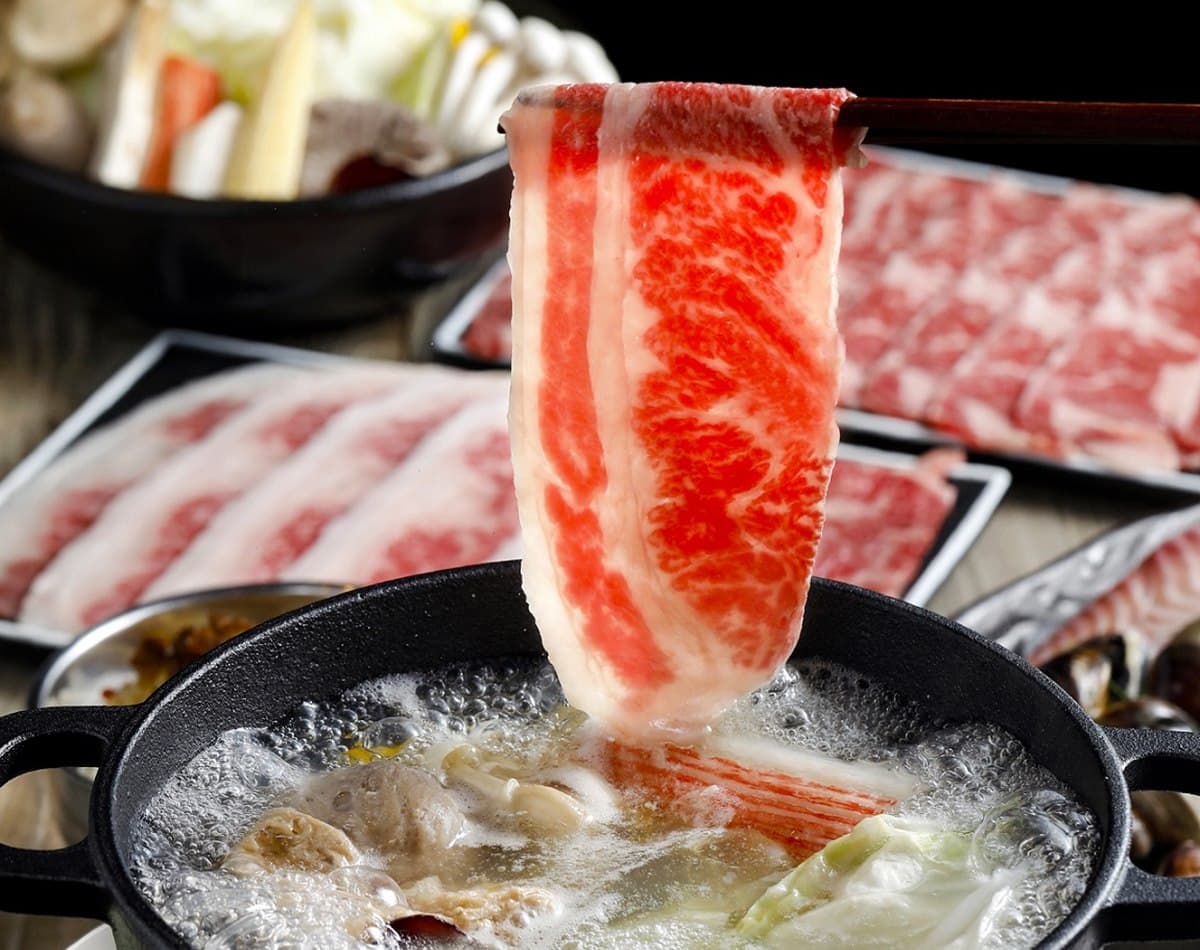 肉肉控快衝！高CP值和牛「鉄火鍋」只要298元起，開幕再送美國prime級霜降牛