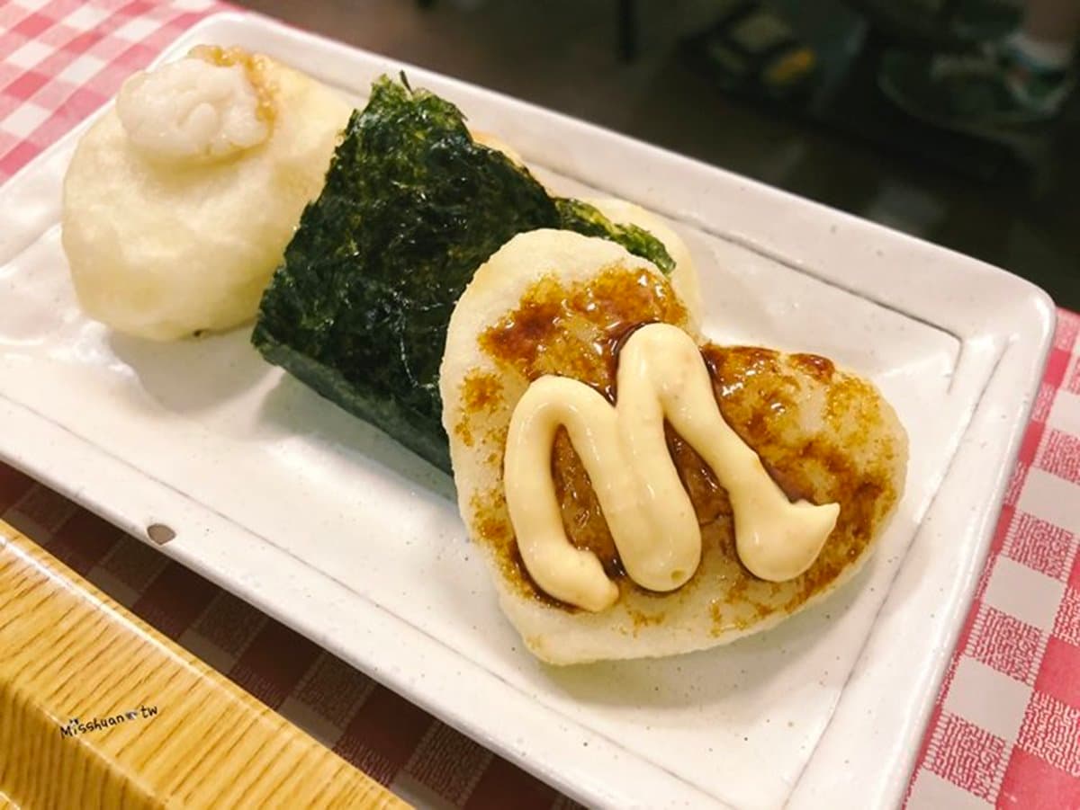 從台式吃到日式！台中人都在推「向上市場」周邊這7間：煙燻鴨香飯、薄切燒牛肉飯