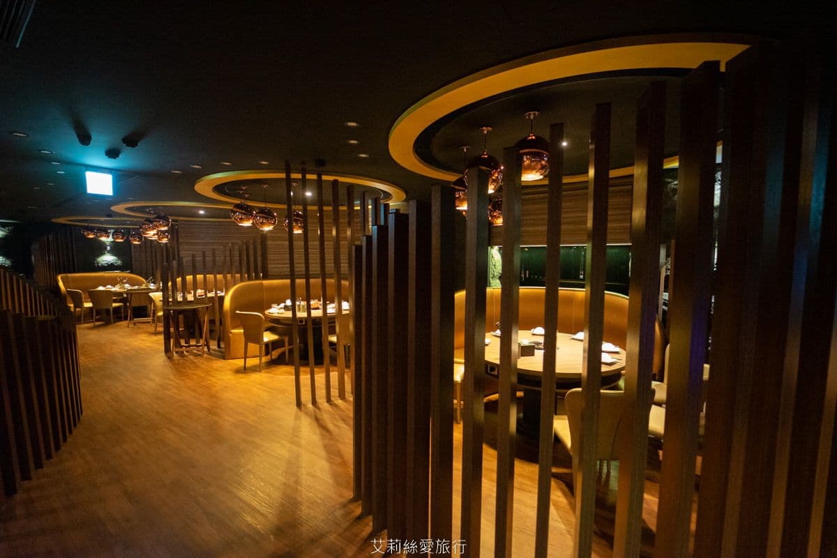 快tag男友！雙北6間美拍約會餐廳：預約制火鍋吃「金縷粥」、烤鴨店有環景瀑布