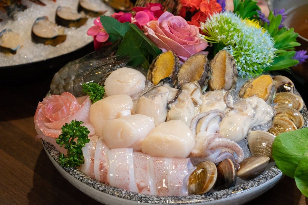 快tag男友！雙北6間美拍約會餐廳：預約制火鍋吃「金縷粥」、烤鴨店有環景瀑布