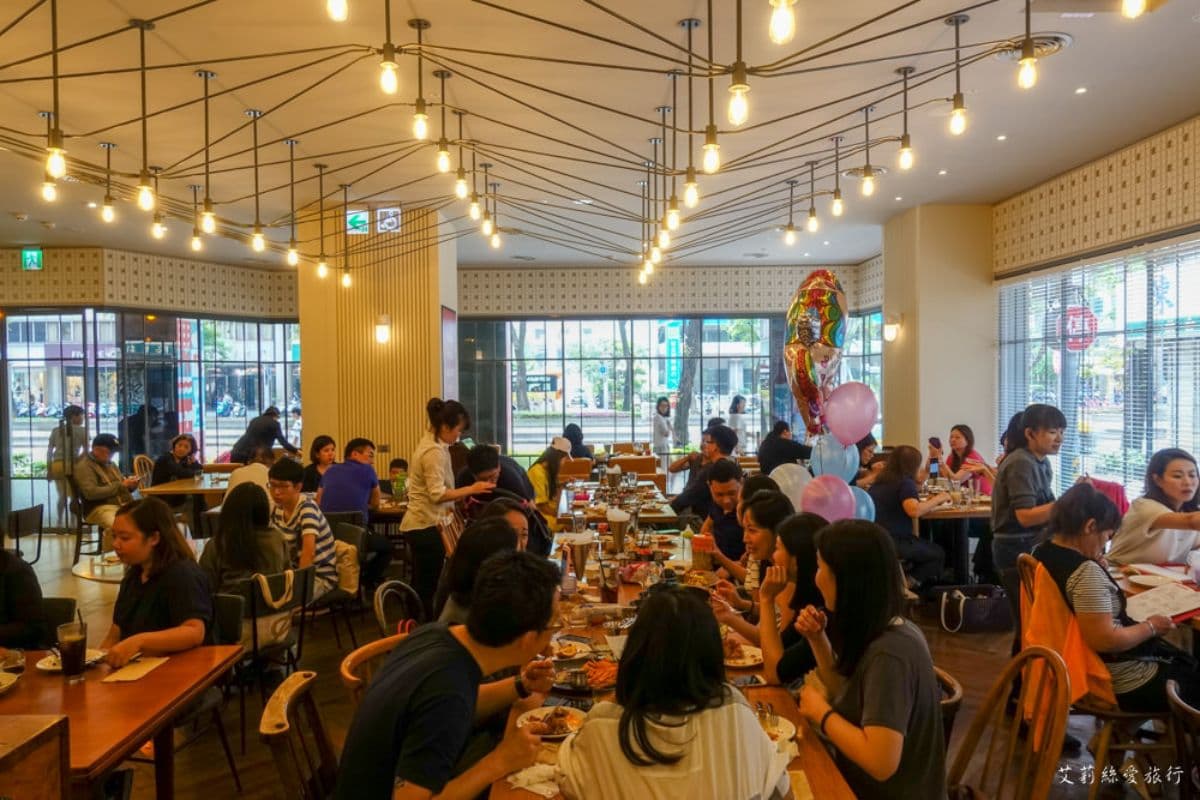 快tag男友！雙北6間美拍約會餐廳：預約制火鍋吃「金縷粥」、烤鴨店有環景瀑布